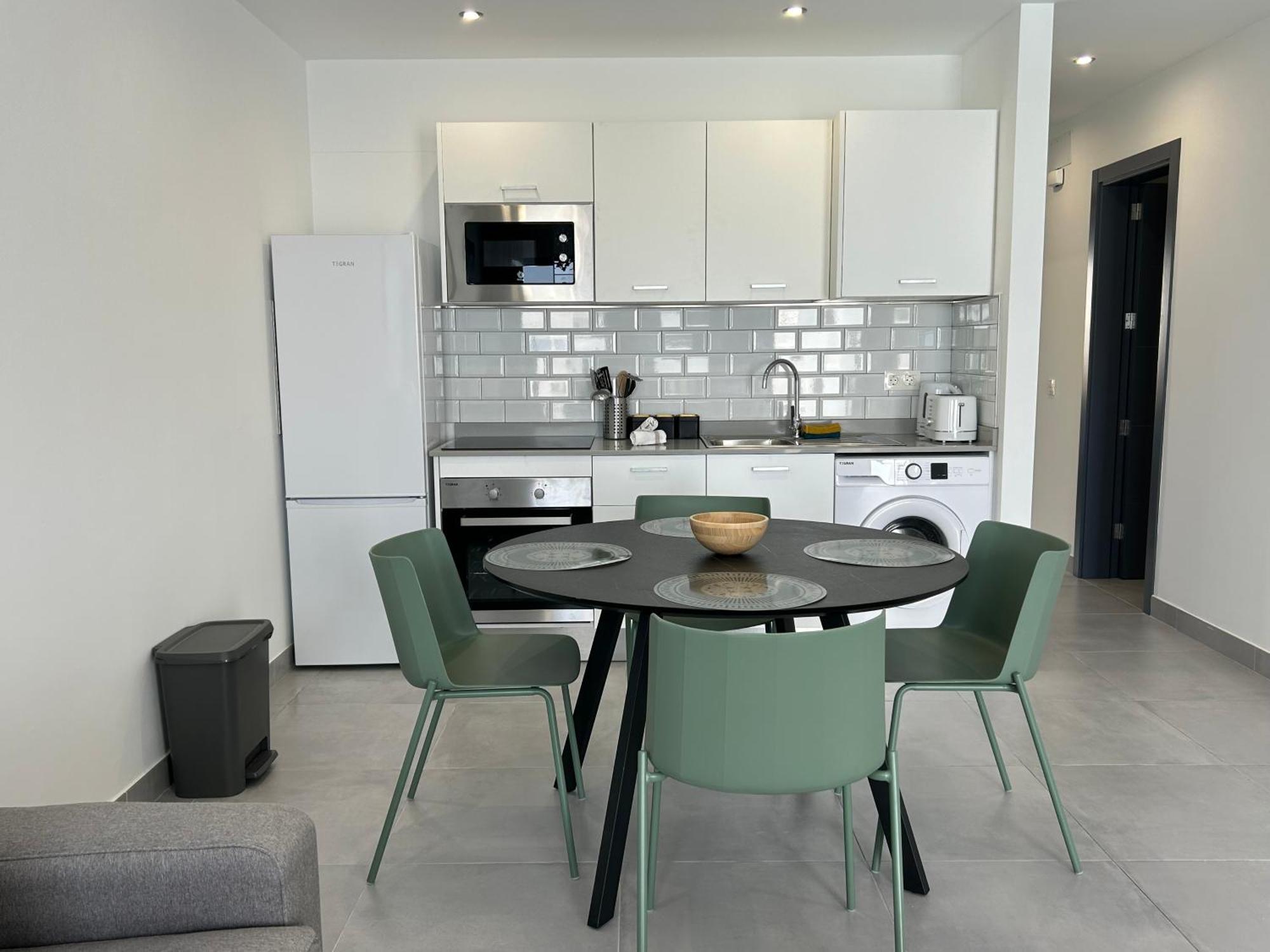 Stunning 2 Bedroom Seafront Apartment Πουέρτο Ντελ Κάρμεν Εξωτερικό φωτογραφία