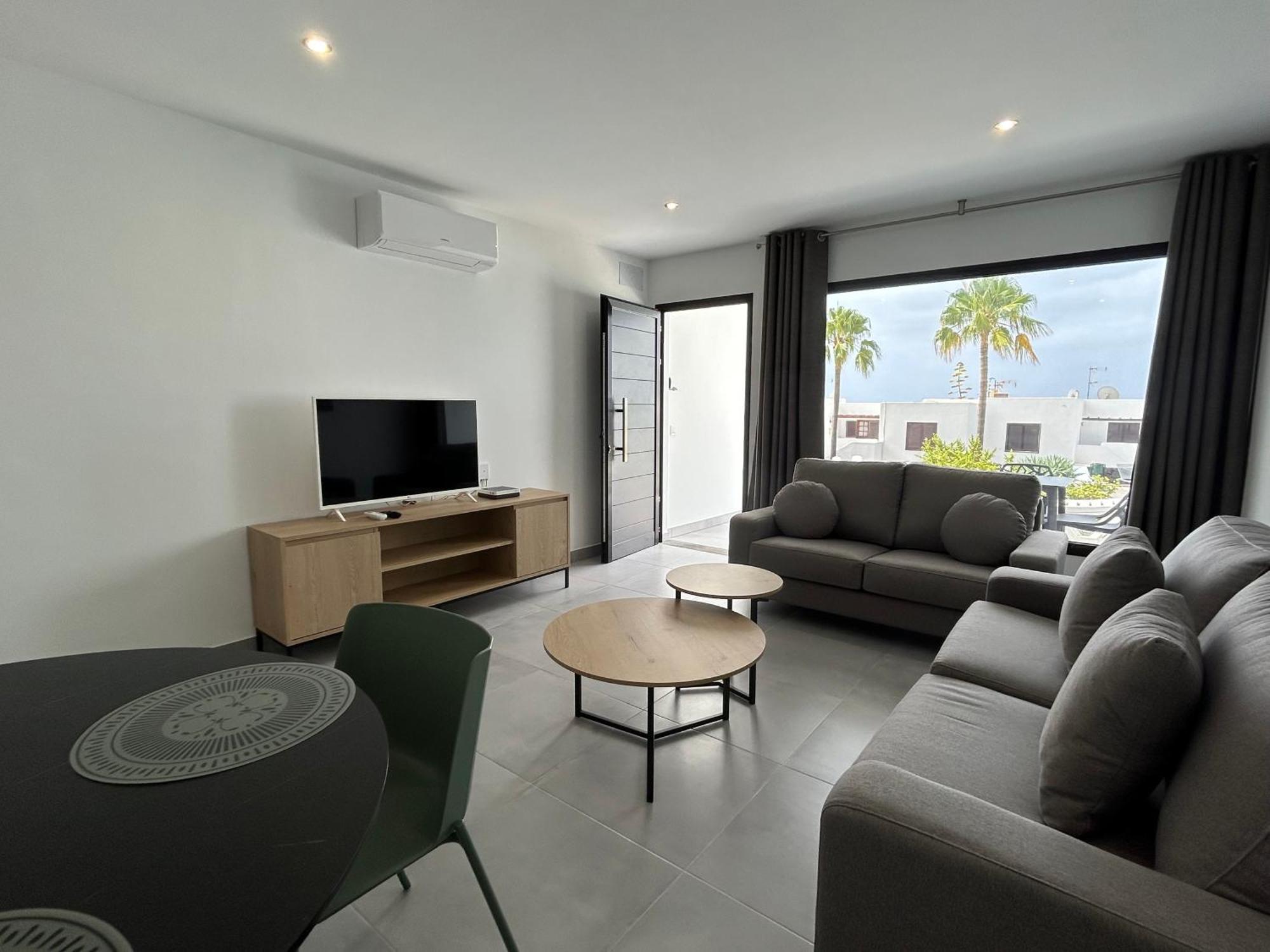 Stunning 2 Bedroom Seafront Apartment Πουέρτο Ντελ Κάρμεν Εξωτερικό φωτογραφία